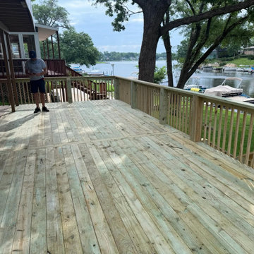 Deck Replacement & Rebuild – Lake Waukomis, MO