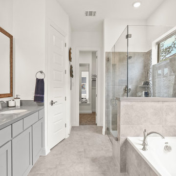 Dallas, Texas | Waterbrook - Artistry Dickens Owner's Bathroom
