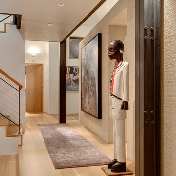 MODERN COLLECTOR