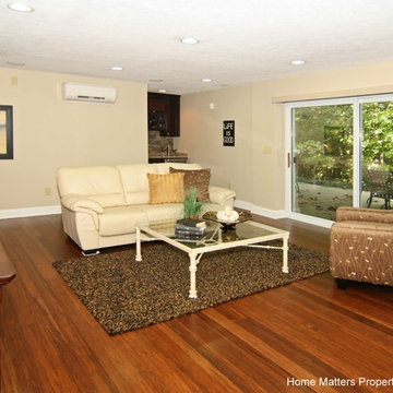 Home staging at 6259 Knyghton Road, Indianapolis, IN 46220