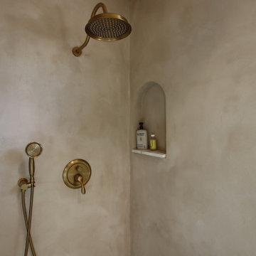 Modern Microcement Shower Walls – Austin Bathroom Renovation