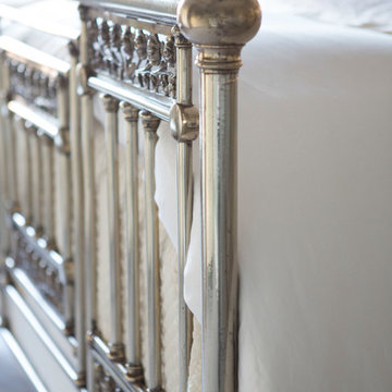 Rittenhouse Square Classic Traditional