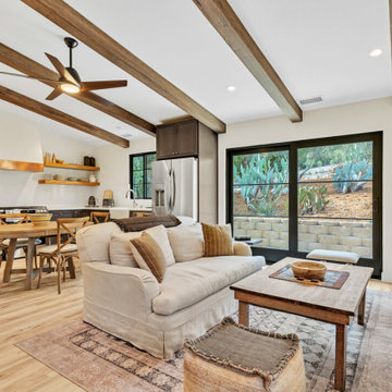 Spacious living room