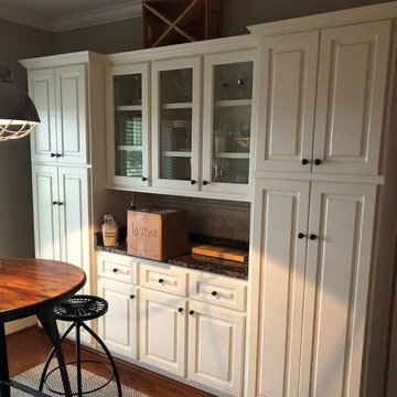 Built In Hutch Kitchen Before