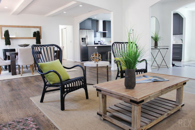 Inspiration for a timeless home design remodel in Los Angeles