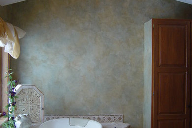 Example of a bathroom design in Other