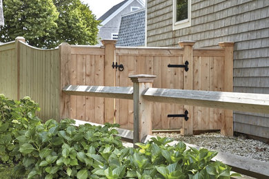 Combination Chilmark and Manchester Fences