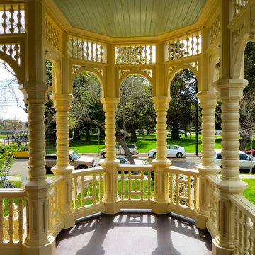 Victorian Porch Remodel in Alameda