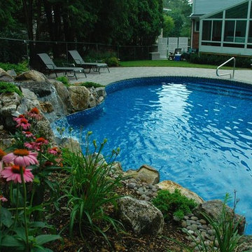 Free-form Pool