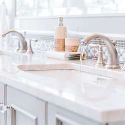South Shore Master Bath Retreat - Bathroom Fixtures