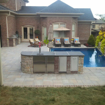 Outdoor Kitchen and Living