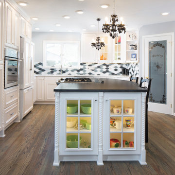 Traditional White Kitchen