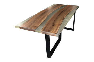 Tavolo rettangolare in legno e resina trasparente
