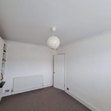 White Guest bedroom in Earlsfield SW18