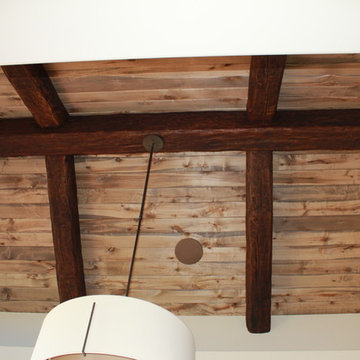 Black tea stained ceiling