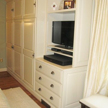 Bedroom Custom Shelving and Entertainment Center