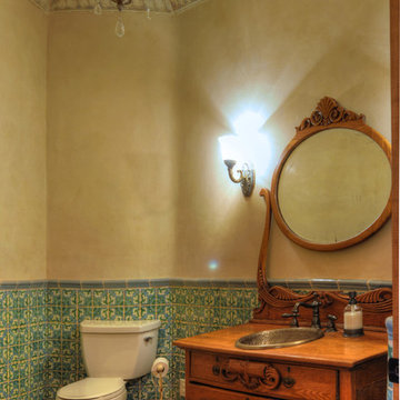 Loma Bella Drive powder room