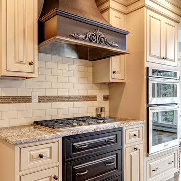 Ave of the Woods Estates - Kitchen Rennovation