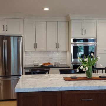 Transition Kitchen with dry bar