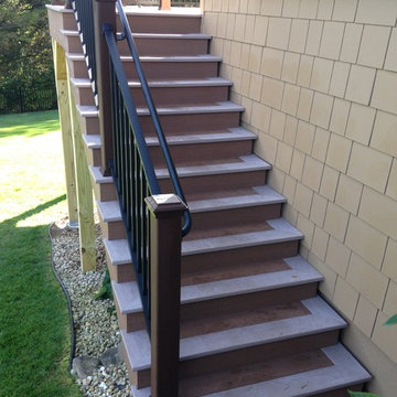 Williams Residece - Azek Composite Decking with TimberTech Radiance Rail Express