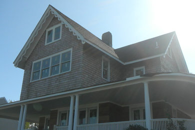 Coastal exterior home idea in New York