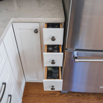 White Kitchen