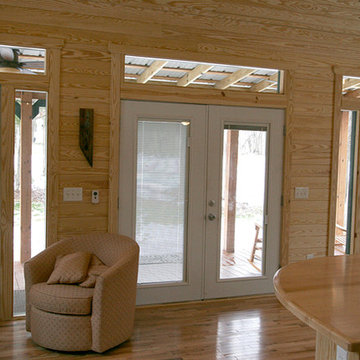 Artistically Customized Guest Cabin