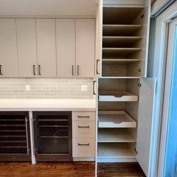 Lassen Contemporary Kitchen