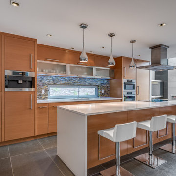 Custom Kitchen Cabinetry