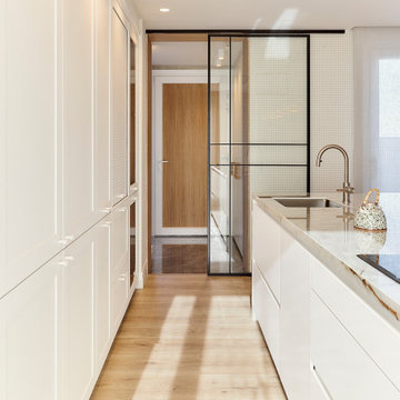 Diseño interior de vivienda cocina abierta a salón comedor