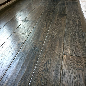 French Country Farmhouse Living Room - Bruce American Wolf Run Oak