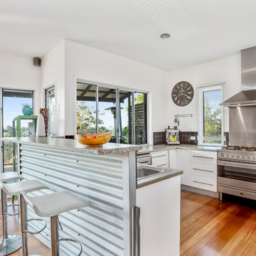 Hill Top House - Property Styling - Occupied Home Staging