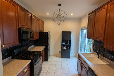 Inspiration for a kitchen remodel in Philadelphia