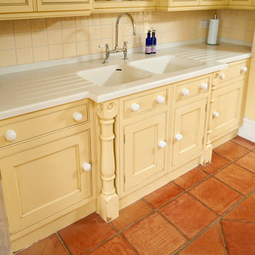 Approved Used Kitchen, Clive Christian Painted In Frame