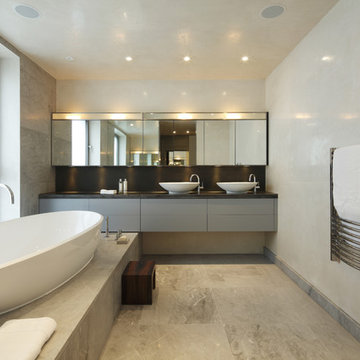 Glamorous Modern Bathroom