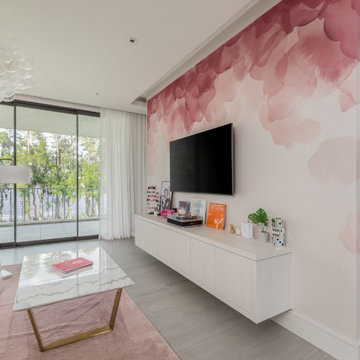 The Heights of Elegance – Flooring & Tile Work for Tampa’s Premier Estate