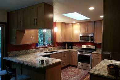Elegant kitchen photo in Portland