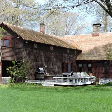 Red Western Cedar Antique Saltbox Residence - Guilford, CT