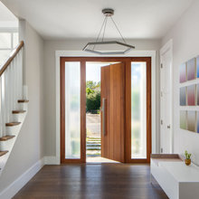 Entry/stairs