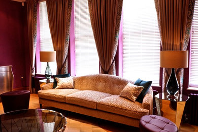 Design ideas for a contemporary living room in London.