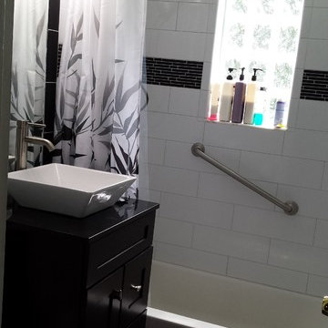 Small 1950's Bathroom Renovation