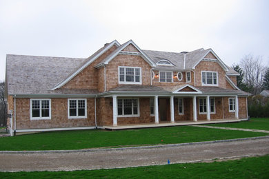 Elegant exterior home photo in New York