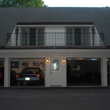 Exterior/ Entrance