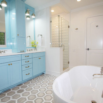 Sensational Girl's Bathroom