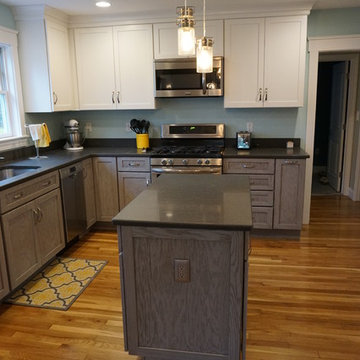 Two-Tone Transitional Kitchen
