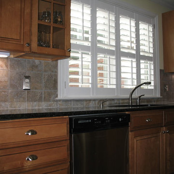 Traditional Kitchen Backsplash
