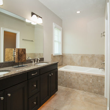 Marchello 1642 Floor Plan and Model in Southwood