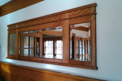 Example of a classic dining room design in Minneapolis