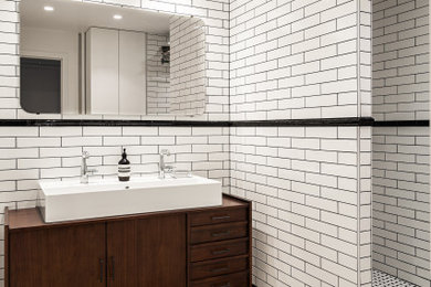 Idées déco pour une salle de bain contemporaine.