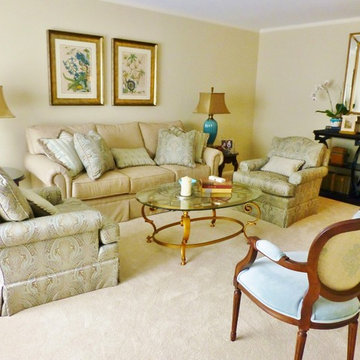 Elegant Living Room wtih Pops of Turquoise